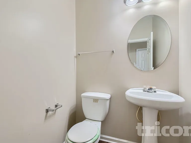 30 Silver Willow Walk — Photo 12