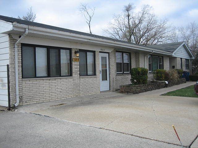 1st image of 10615 W Grand Ave