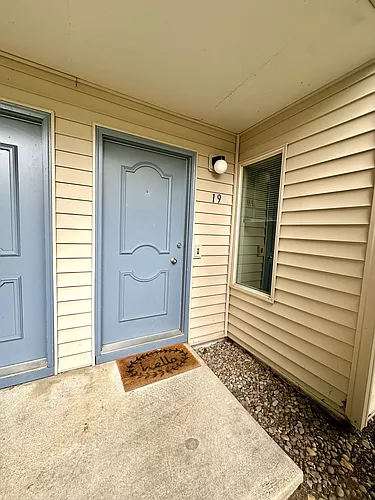 The Shadows Townhomes Photo 1