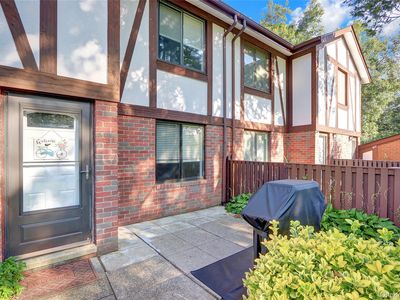 431 Clubhouse Court, Coram, NY, 11727