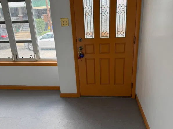 3858 N Gratz St, Philadelphia, PA 19140