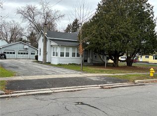 41 North St, Le Roy, NY 14482
