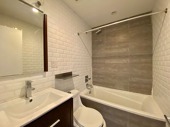 4th image of 222 Bushwick Ave APT 3L