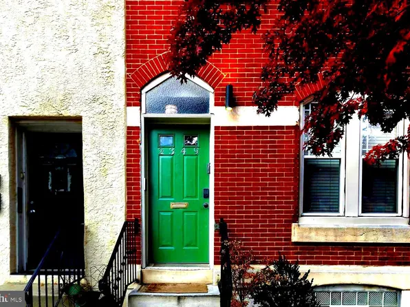 2349 Christian St, Philadelphia, PA 19146