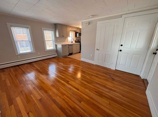 22 N Spring St APT 3, Concord, NH 03301