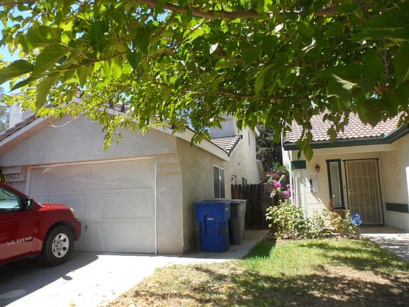 3rd image of 9623 N Sharon Ave