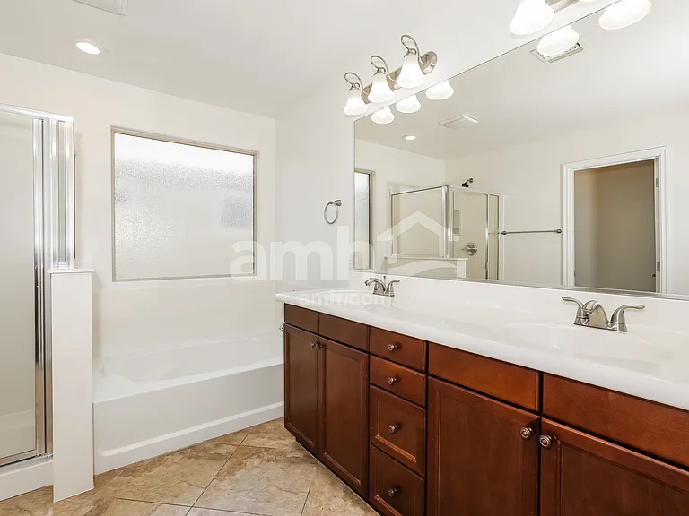 3470 E Orchid Ln — Photo 11