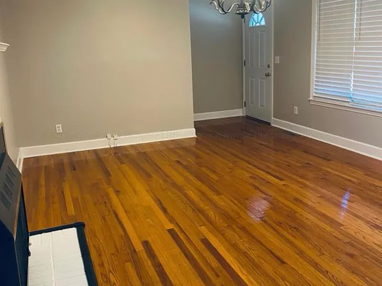1000 Highland Rd — Photo 16