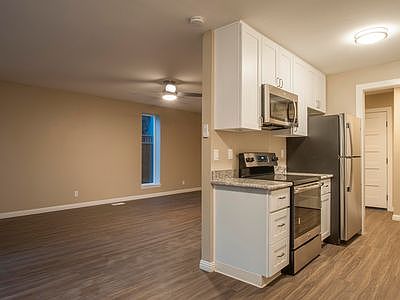 2nd image of 1704 Lincoln Ave APT 7