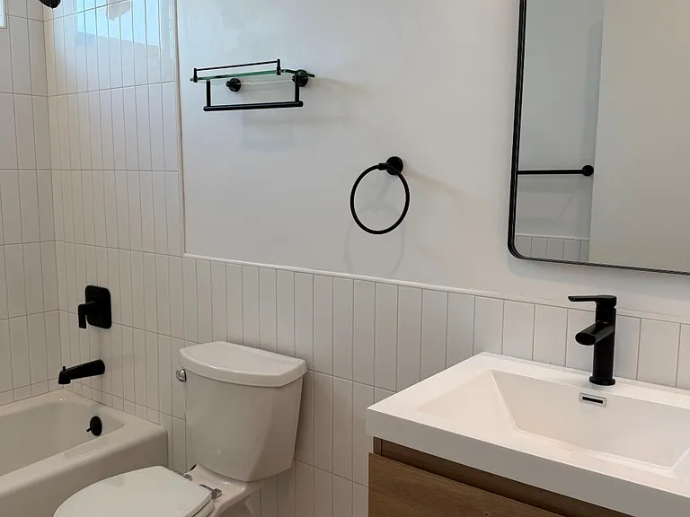 4443 Clayton Ave — Photo 13