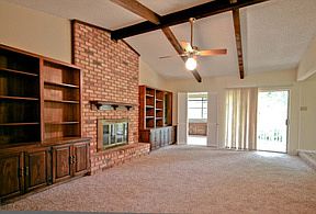 4th image of 2609 Mount Carmel Dr