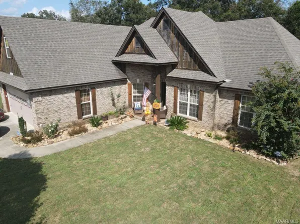 204 Pine Level Rdg, Deatsville, AL 36022