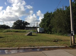 288 Caroline Dr, Port Sulphur, LA 70083