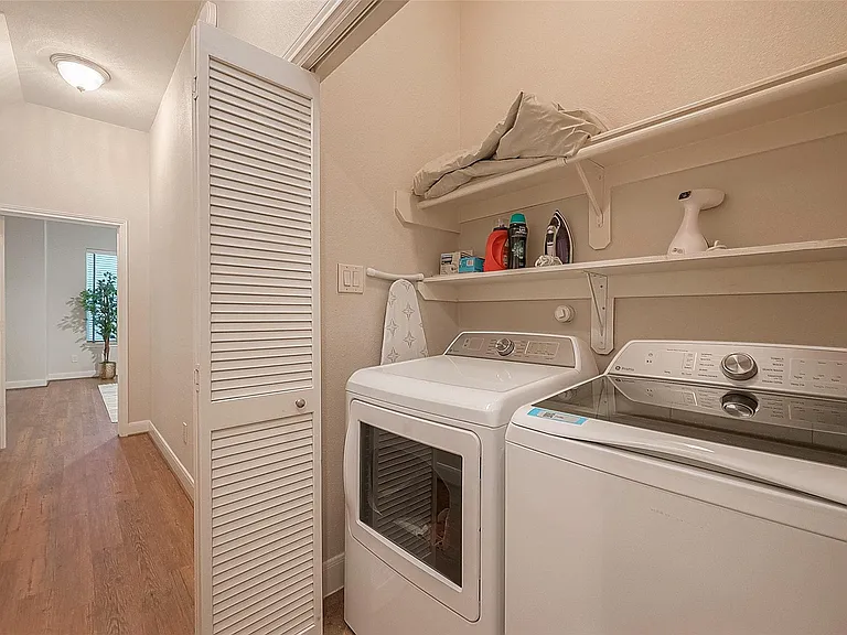 2350 Bastrop St — Photo 13
