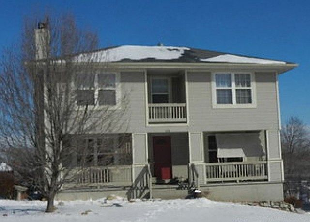 1st image of 554 Oakland Ave