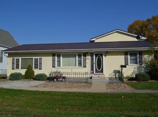 543 N Morgan St, Kahoka, MO 63445