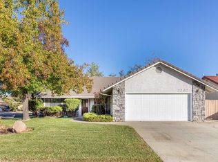 2202 Candlewood Dr, Redding, CA 96003