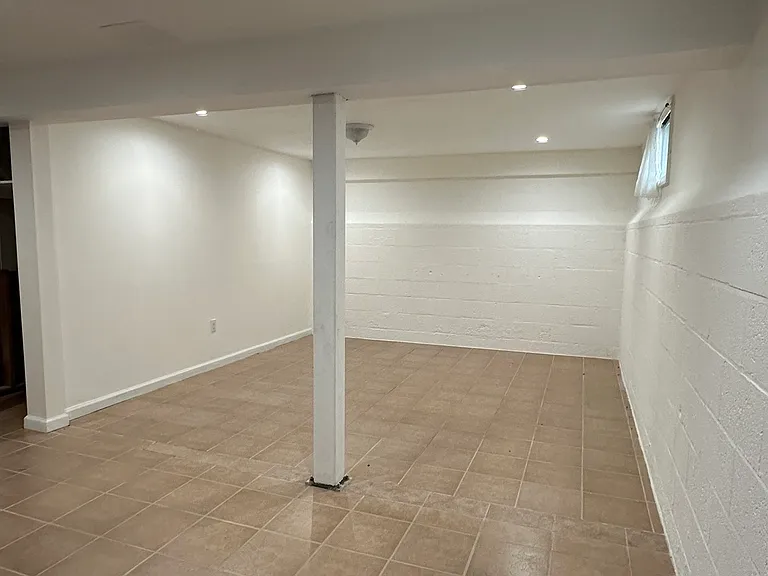 11 Skokorat St — Photo 25