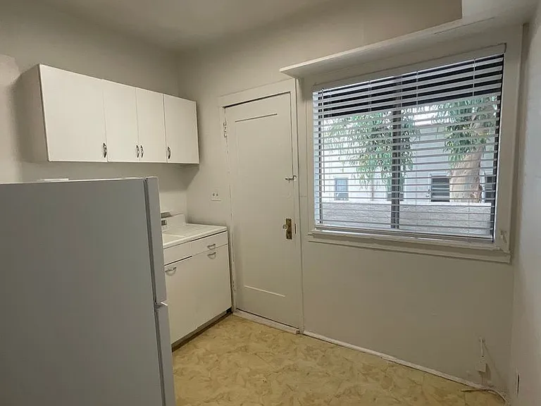 20 Thornton, LLC — Photo 10