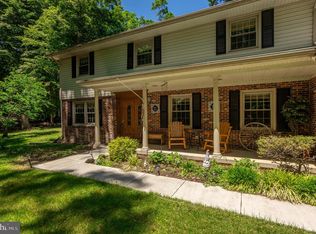 9150 Cedar St, La Plata, MD 20646
