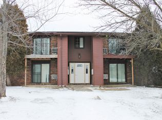 1857 Roosevelt Ave APT 2, Racine, WI 53406