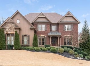 6000 Riverside Park Dr, Roswell, GA 30076