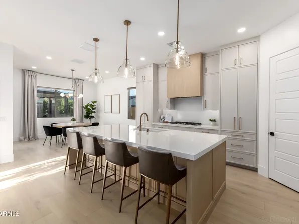 4423 W PARK VIEW Lane, Glendale, AZ 85310