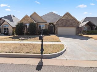 6408 NW 155th St, Edmond, OK 73013