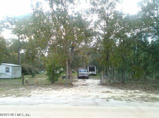 223 Violet Ave, Interlachen, FL 32148