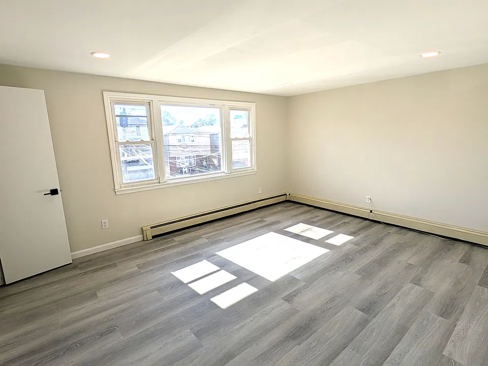 228 Cleveland Ave #2