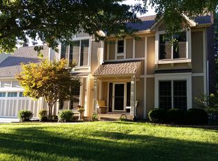 6107 W 157th St, Overland Park, KS 66223