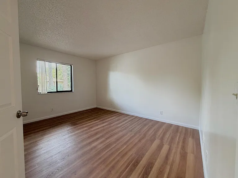 3120 Collin Dr #B — Photo 14