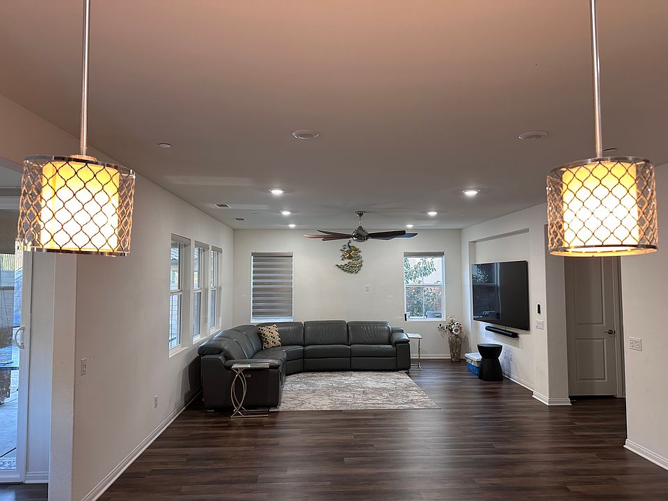 1st image of 314 White Bark Ln