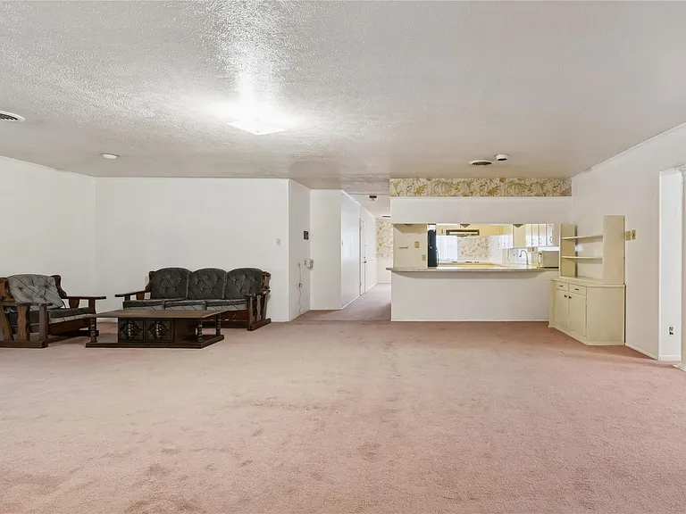 2303 Kipling St — Photo 8