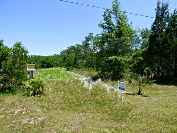 7741 W Bavarian St, Homosassa, FL 34448