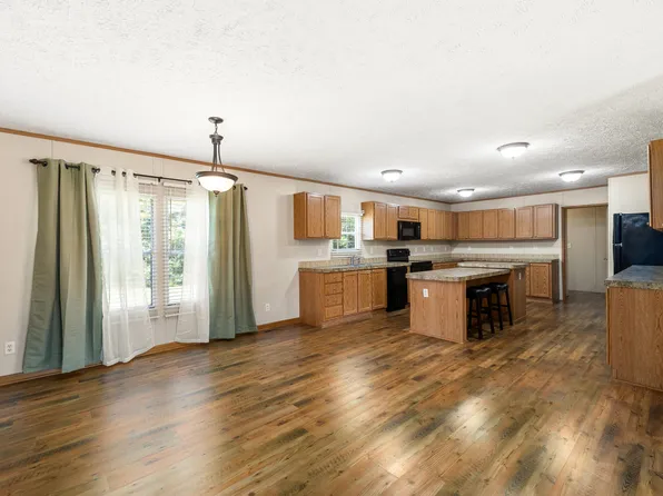 2865 Millstone Dr, Sumter, SC 29154