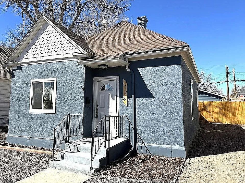 1st image of 1123 E 9th St