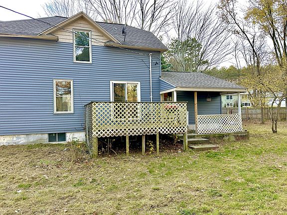 3rd image of 7851 Meade St