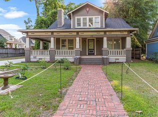 125 Oakridge Ave, Fayetteville, NC 28305