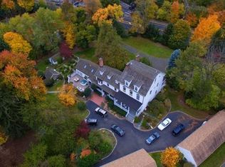 218 Paramus Rd, Paramus, NJ 07652