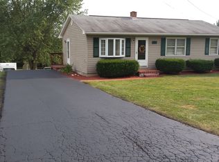 1613 Mud Pike Rd, Christiansburg, VA 24073