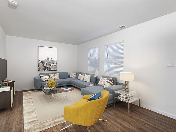 3 Bed Townhome North