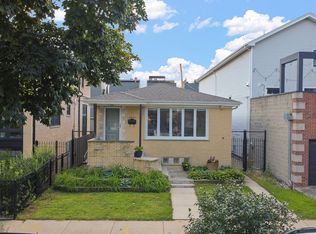 2455 W Erie St, Chicago, IL 60612