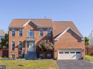608 Talmadge Ct SE, Leesburg, VA 20175