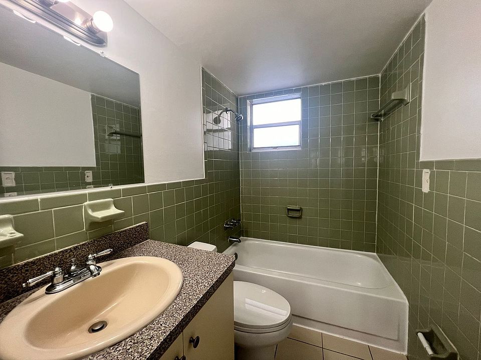 1st image of 435 NE 23rd St APT 603
