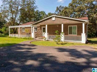 1366 McCravy Ln, Mount Olive, AL 35117