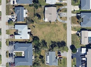 3624 SE 10th Ave, Cape Coral, FL 33904