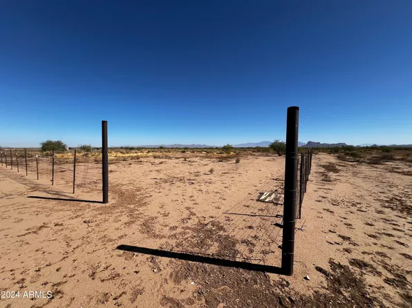 7711 GHOST RANCH Road #-, Tucson, AZ 85743