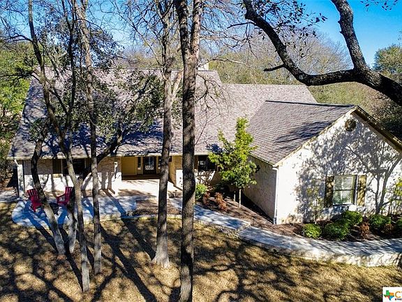 2nd image of 702 De Grummond Way