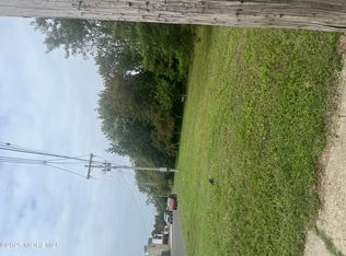 135 Rail Road Avenue, Belford, NJ 07718